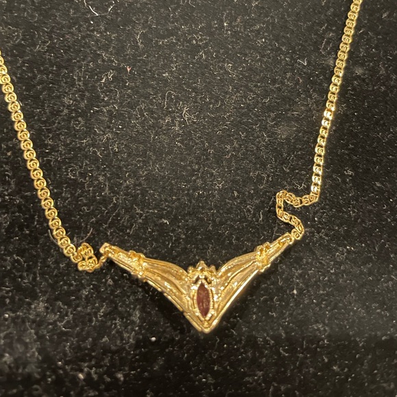 Vintage Genuine 10K Yellow Gold Ruby & Diamond Pendant Necklace - Picture 5 of 6